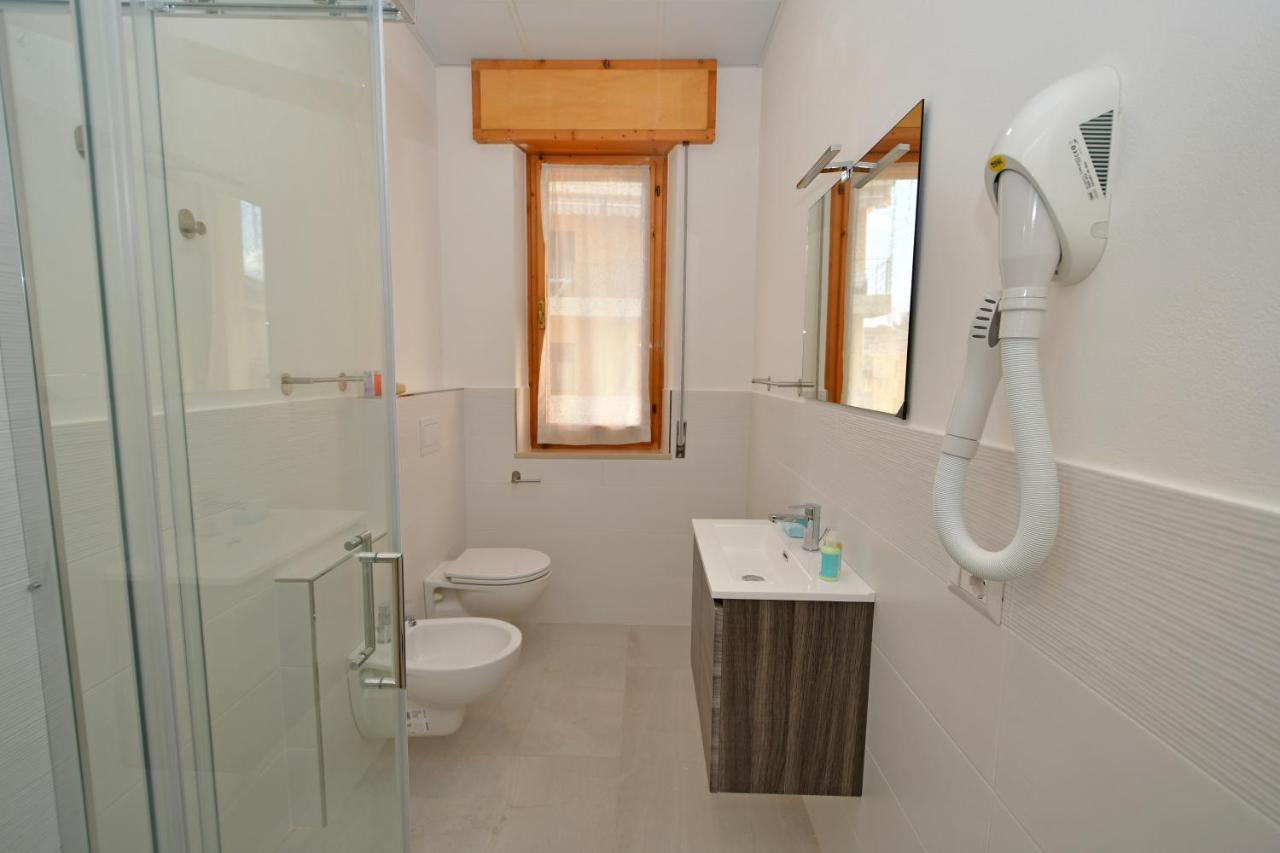 B&B Linae - Residence Альба-Адриатика Экстерьер фото